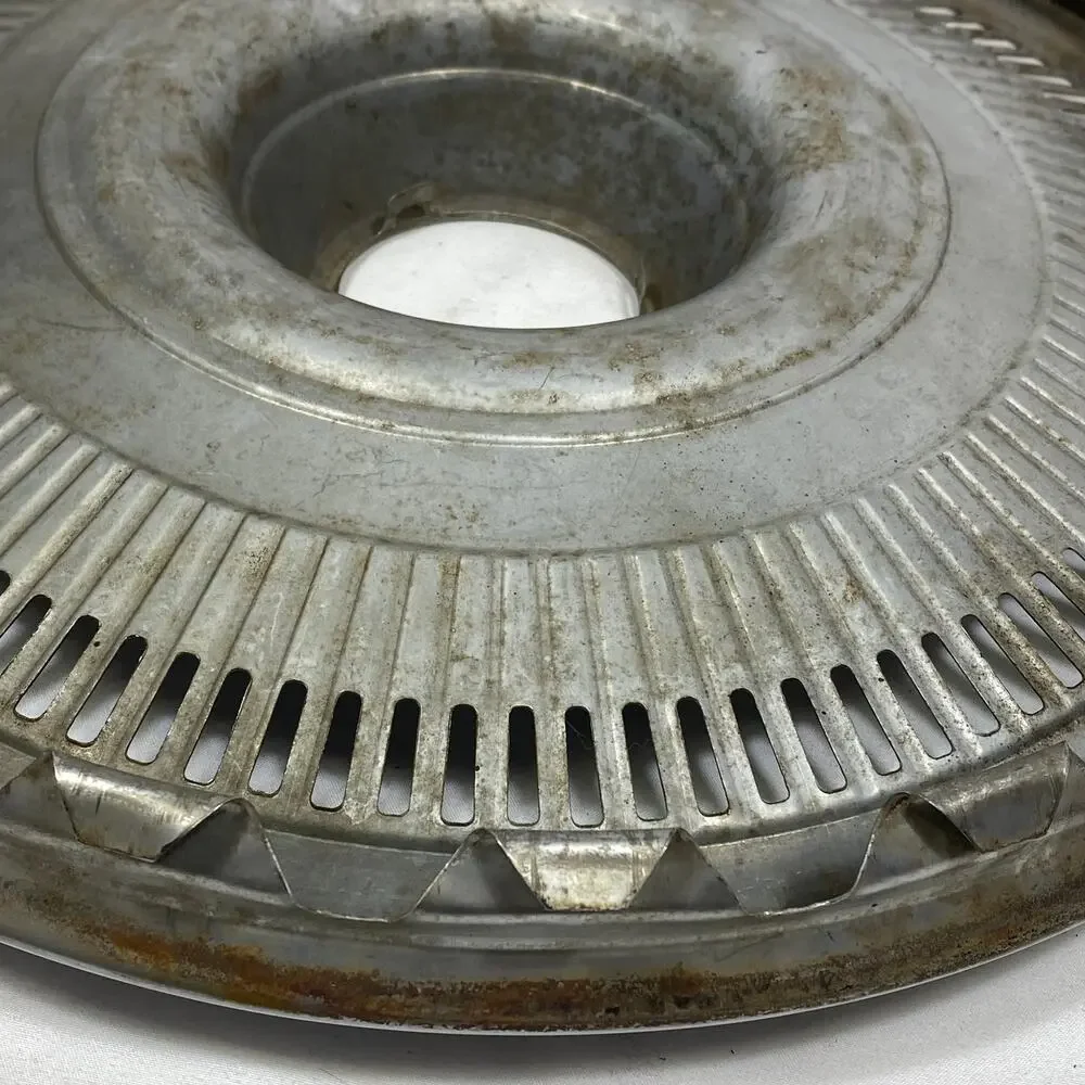 Vintage '69 Buick Wildcat Hubcap 15” Wheel Hub Cap OEM Part - Picture 6 of 7